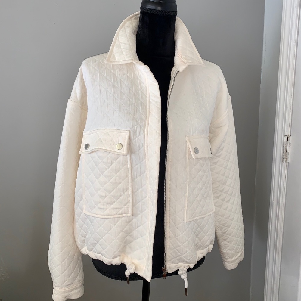 White Zara light bomber
